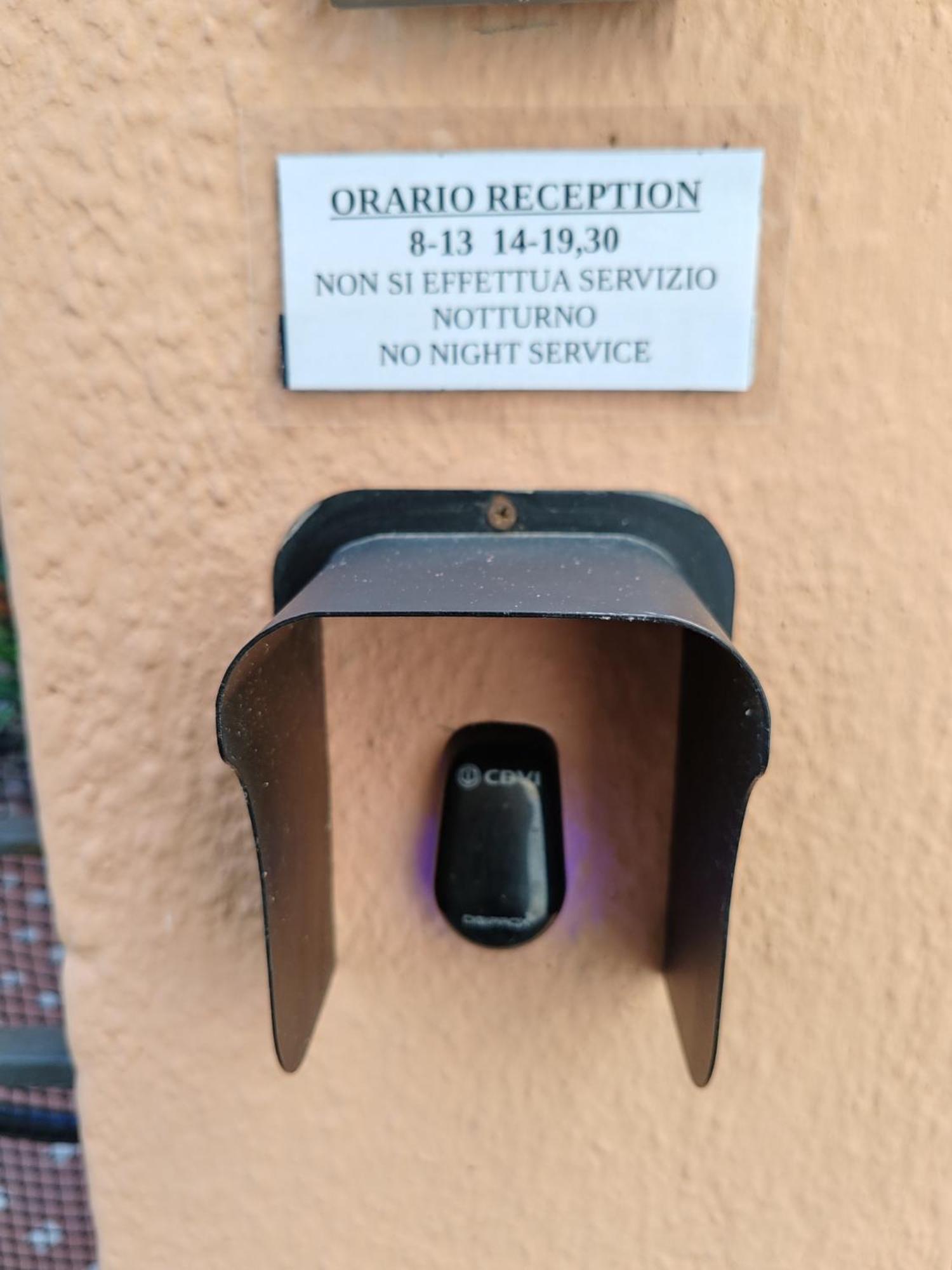 Hotel Triestina Noli Esterno foto